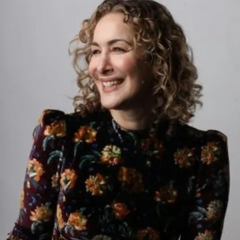 Joanna Rakoff's photo