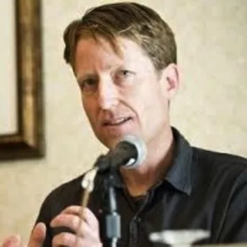 Stace Budzko's photo