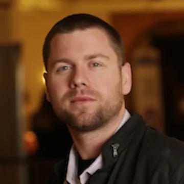 Calvin Hennick's photo