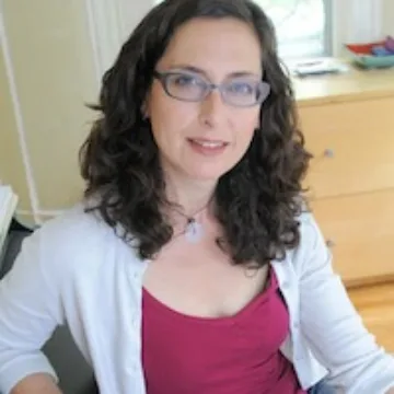 Daphne Kalotay's photo
