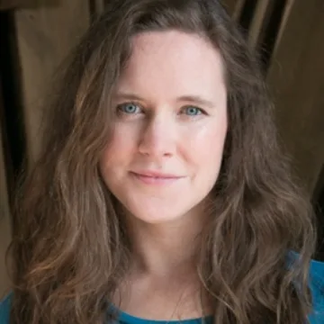 Nina MacLaughlin's photo