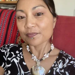 Aimee Suzara's photo