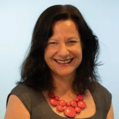 Eve Bridburg's photo