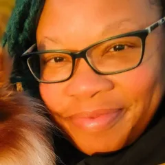 Stephanie Seales's photo